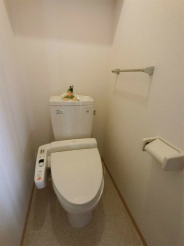ＪＲ山陽本線 新下関駅 徒歩15分 3階建 築21年のトイレ写真
