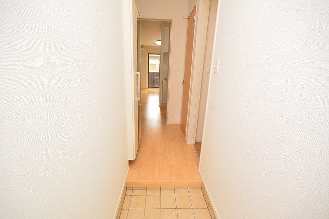 ミミエデン仲畑IIの玄関写真