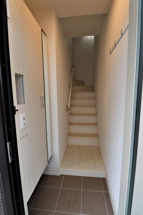 玄関　シンプルで使いやすい玄関です