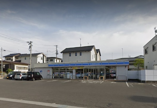 コンビニ　ローソン郡山鶴見坦三丁目店（コンビニ）まで591m