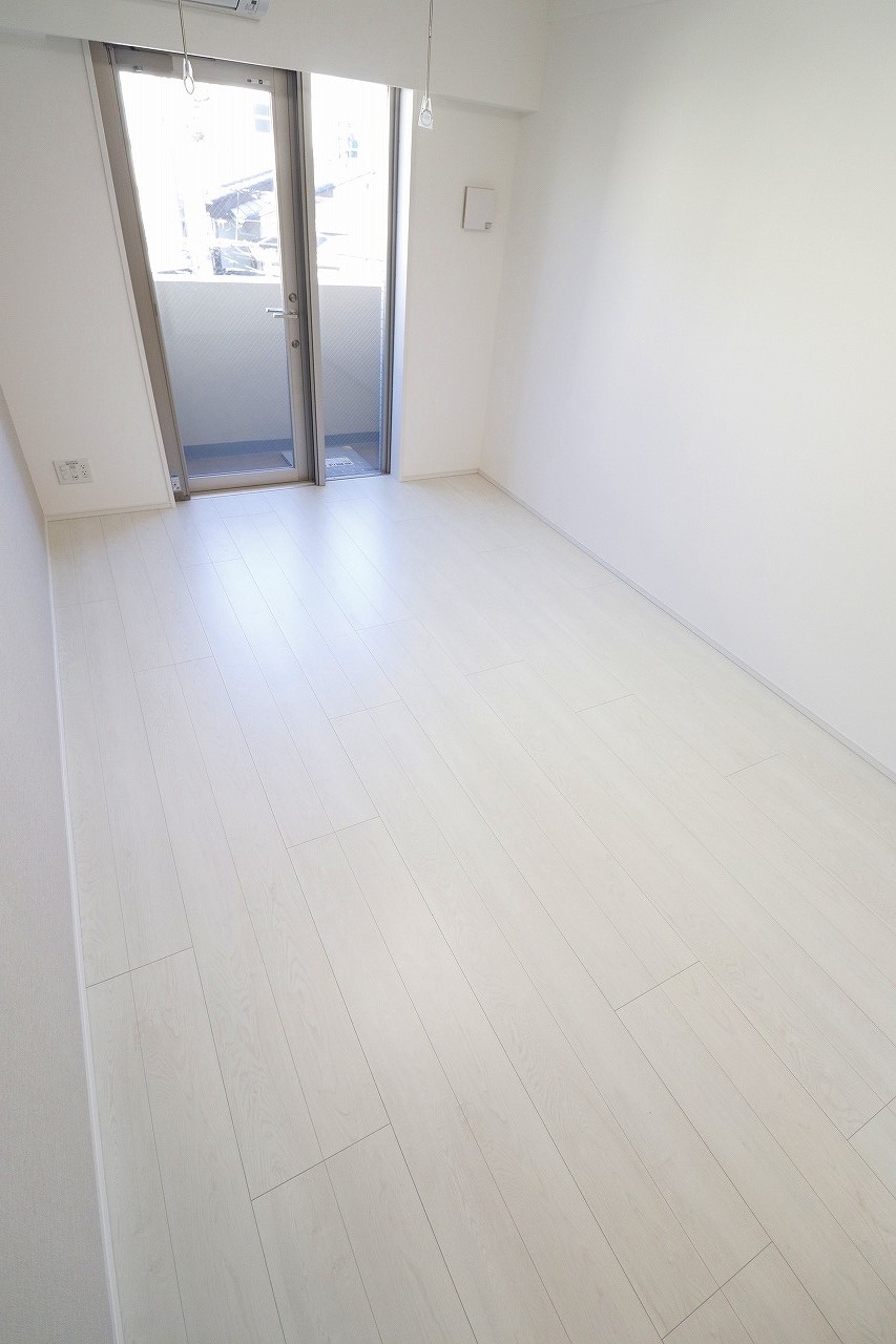 居室・リビング　※同物件、別部屋になります。