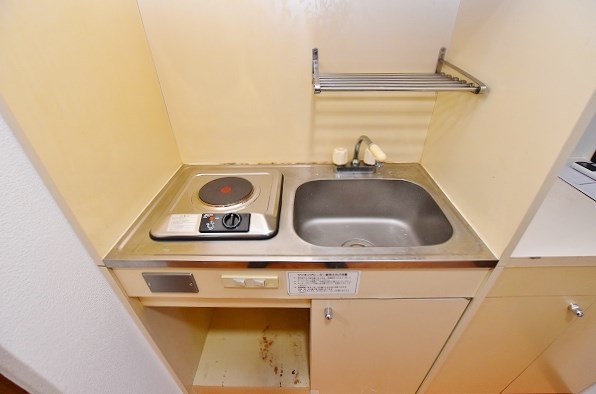 キッチン　★一口電気コンロ付き★