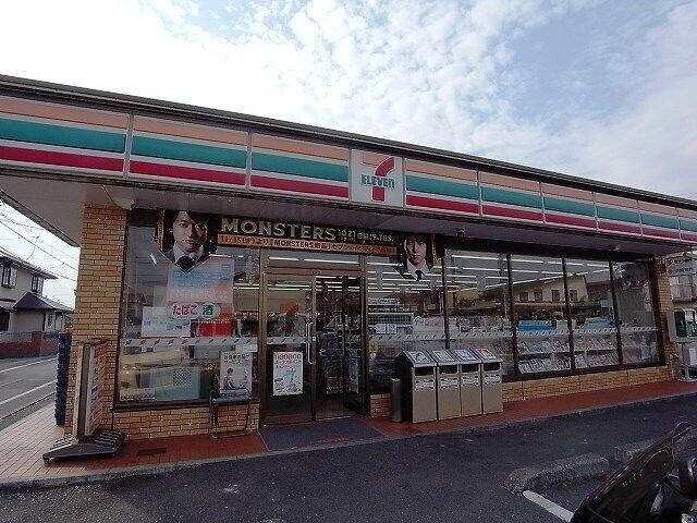 コンビニ　セブンイレブン　倉敷亀島2丁目店（コンビニ）まで676m