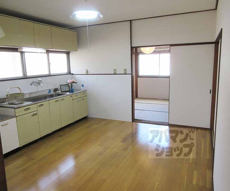 居室・リビング　きれいな一軒家です・