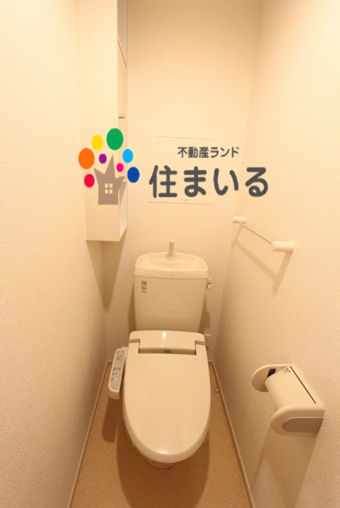 玄関　※写真は同型タイプとなります