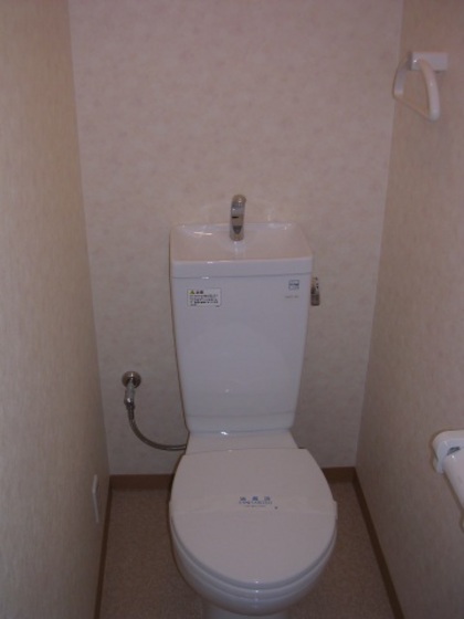 トイレ　※別部屋の写真です