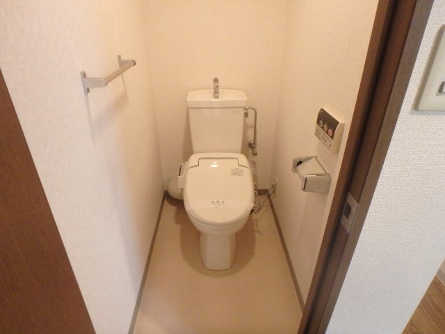 【ラフォーレハタIIのトイレ】