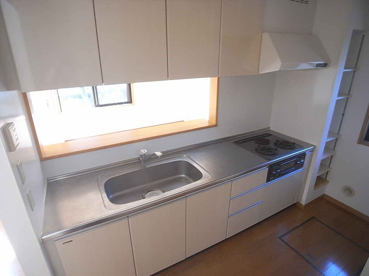 等々力三丁目貸家 建替え専用一時貸し限定のキッチン写真