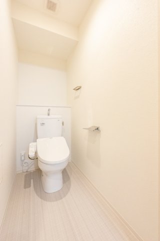 トイレ　Wave on Horie Tower