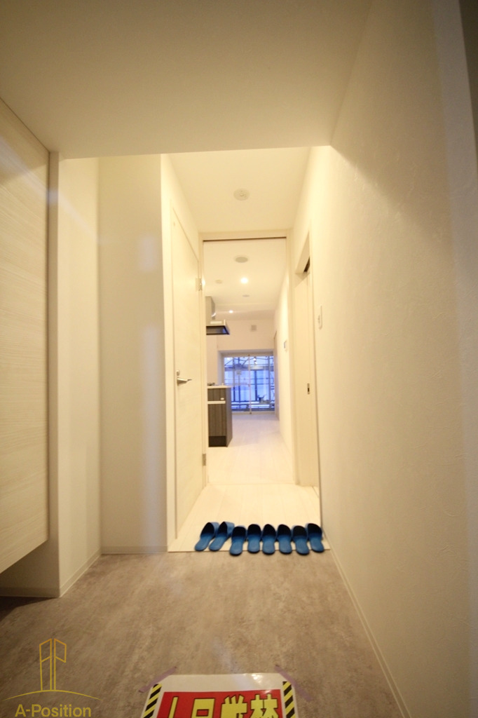 玄関　Wave on Horie Tower