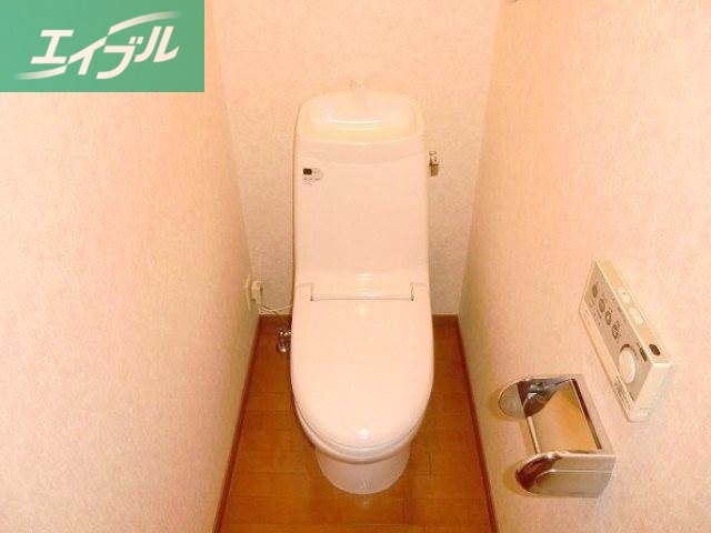 トイレ　ウォシュレット付きトイレ