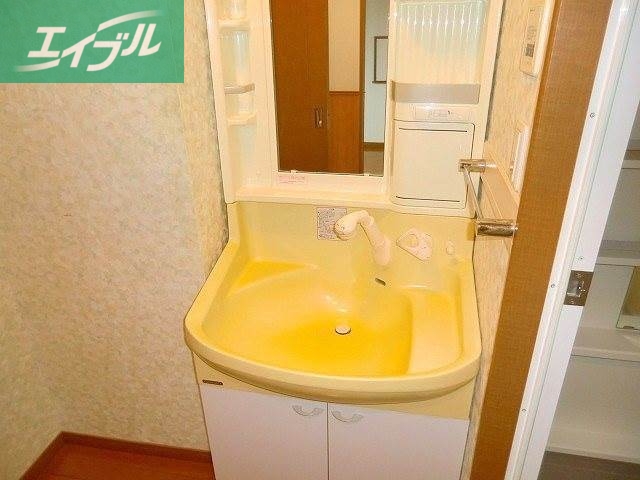 洗面設備　シャンプードレッサー