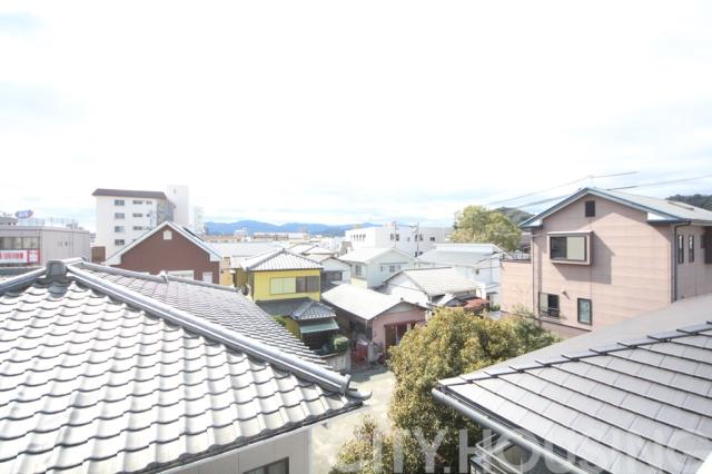 眺望　※モデルルームで、家具は展示用です。