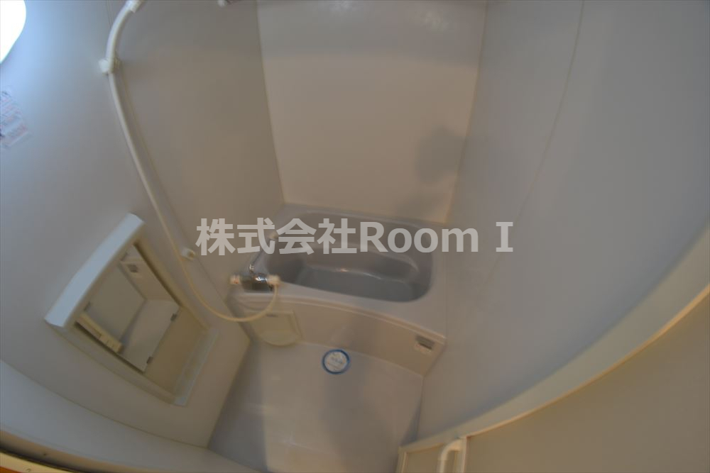 バス・シャワールーム　ゆったり過ごせるお風呂です