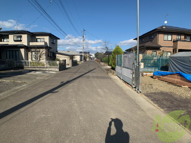 【柴田郡柴田町剣崎のアパートの駐車場】