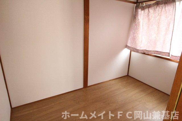 ＪＲ赤穂線 東岡山駅 徒歩2分 1階建 築52年の居間写真