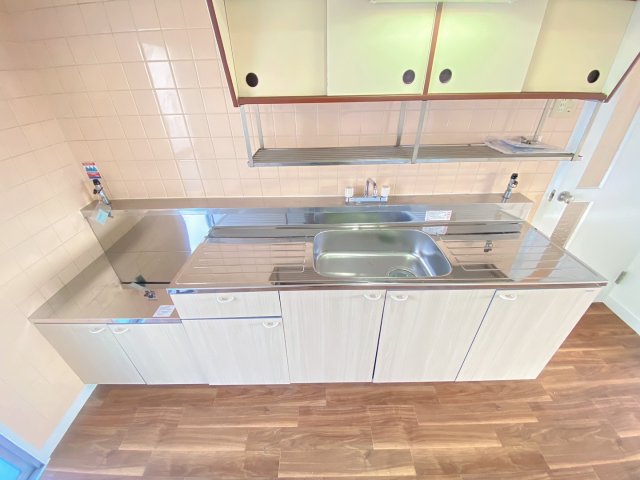 キッチン　同物件別部屋イメージ