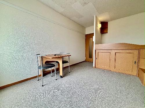 居室・リビング　設備・仕様は号室により異なる為、現況を優先いたします。