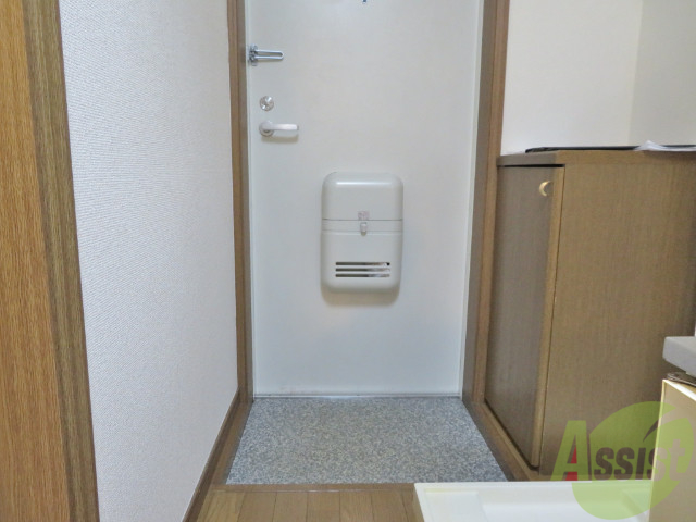 玄関　玄関周りも、広くて使いやすそうな雰囲気ですね。