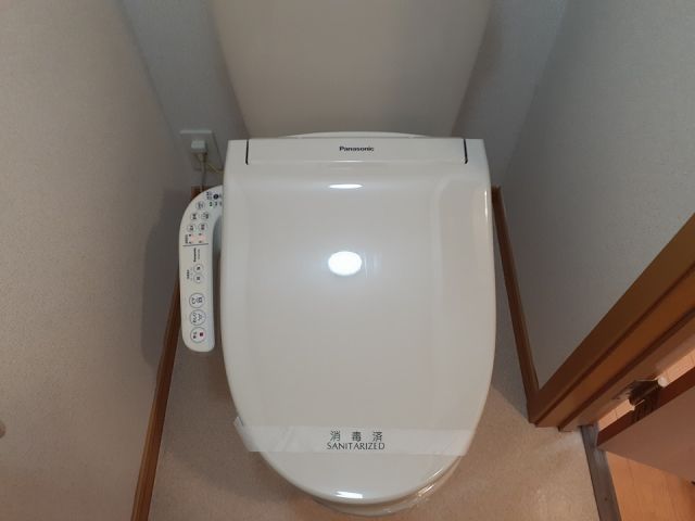 【福井市下馬のアパートのトイレ】