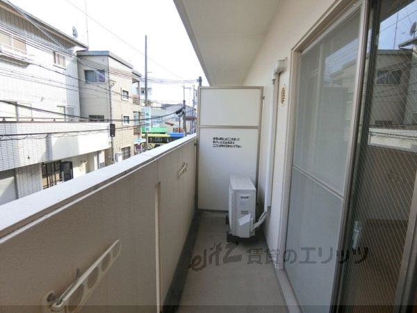 バルコニー　ベランダ