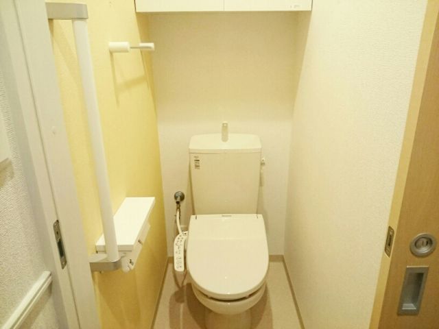 【パルタージュIのトイレ】