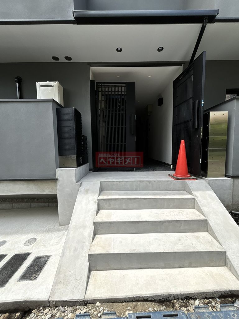 エントランス　エントランス