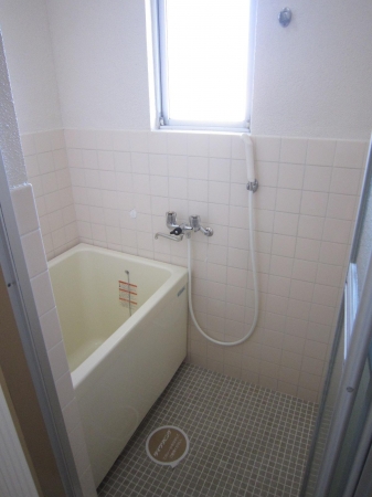 バス・シャワールーム　日々の疲れを癒すお風呂付です