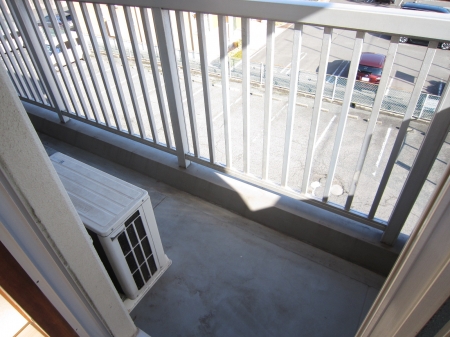 バルコニー　バルコニーがあります