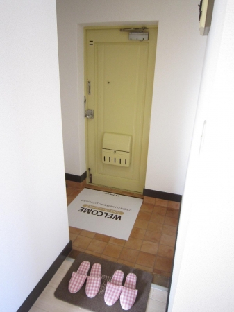 玄関　落ち着いた玄関です