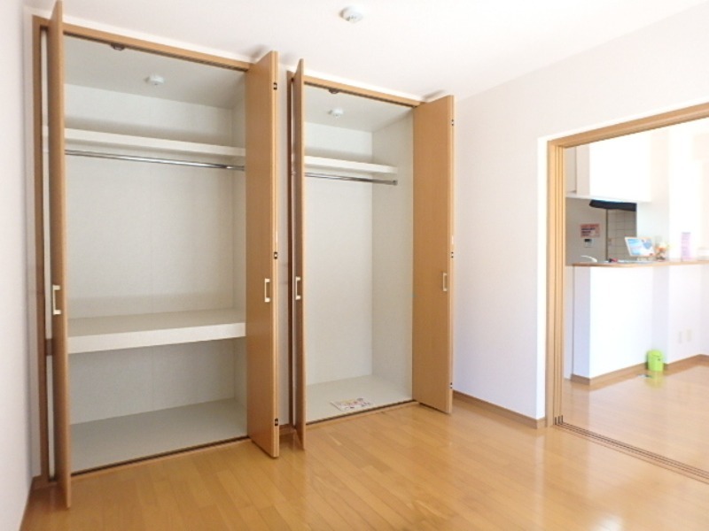 収納　図面と現状に相違がある場合には現状を優先