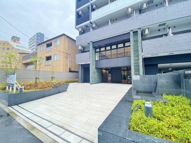 エントランス　エントランス～アプローチ・オートロック・防犯カメラ