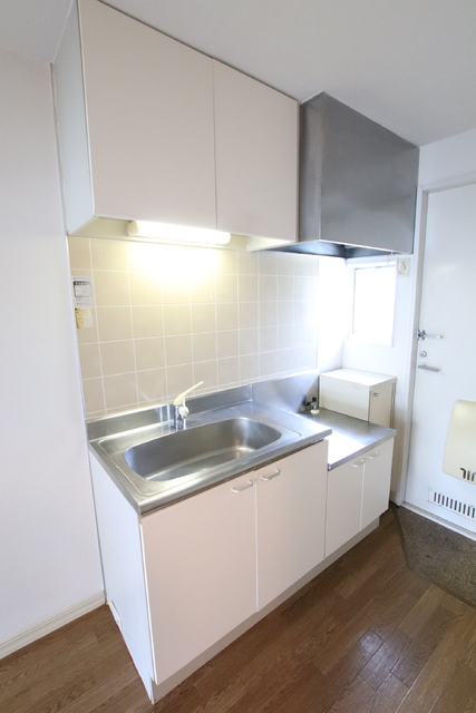 キッチン　ガスコンロ二口設置可能です♪