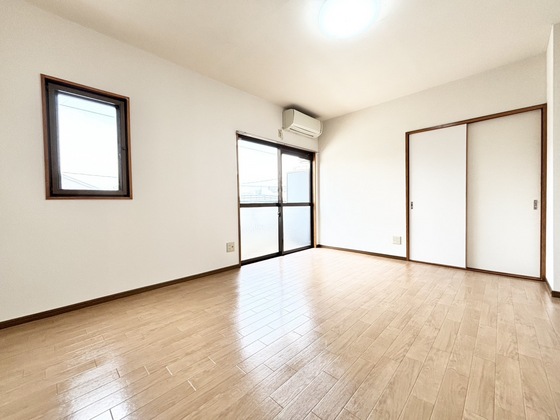 居室・リビング　リビング