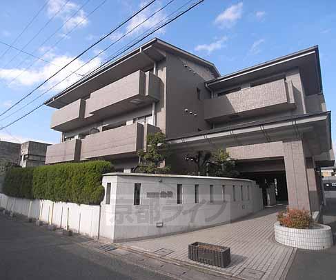 京都市左京区上高野古川町のマンションの建物外観