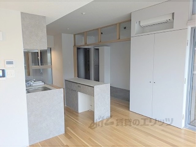 居室・リビング　リビング