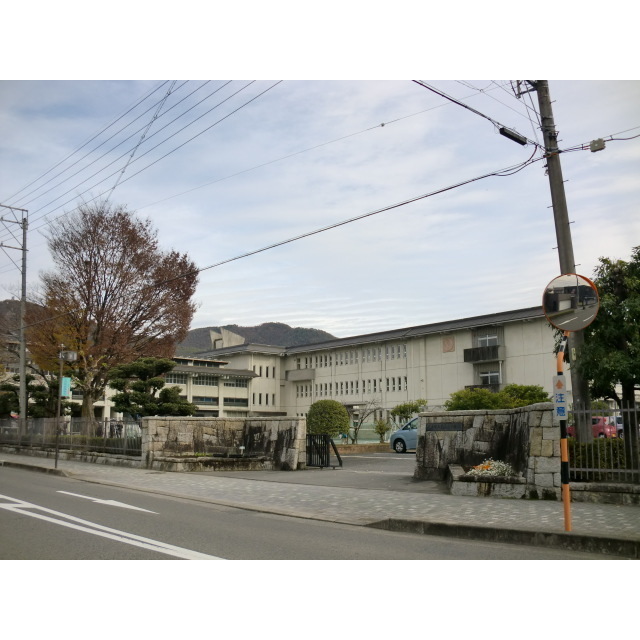 中学校　東長良中学校（中学校）まで450m