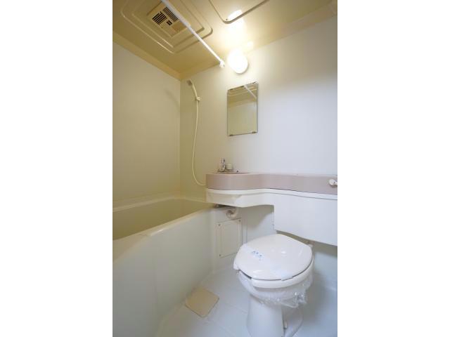 バス・シャワールーム　３点ユニットバス