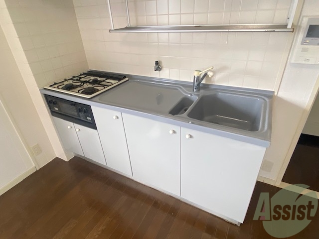 キッチン　キッチンは調理スペースもしっかりあっていいですね～