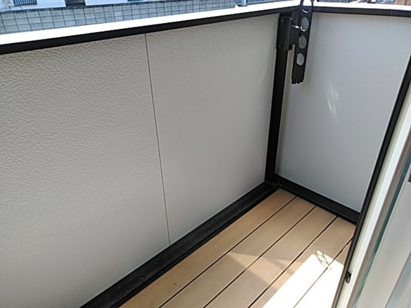 バルコニー　図面と現状に相違がある場合には現状を優先