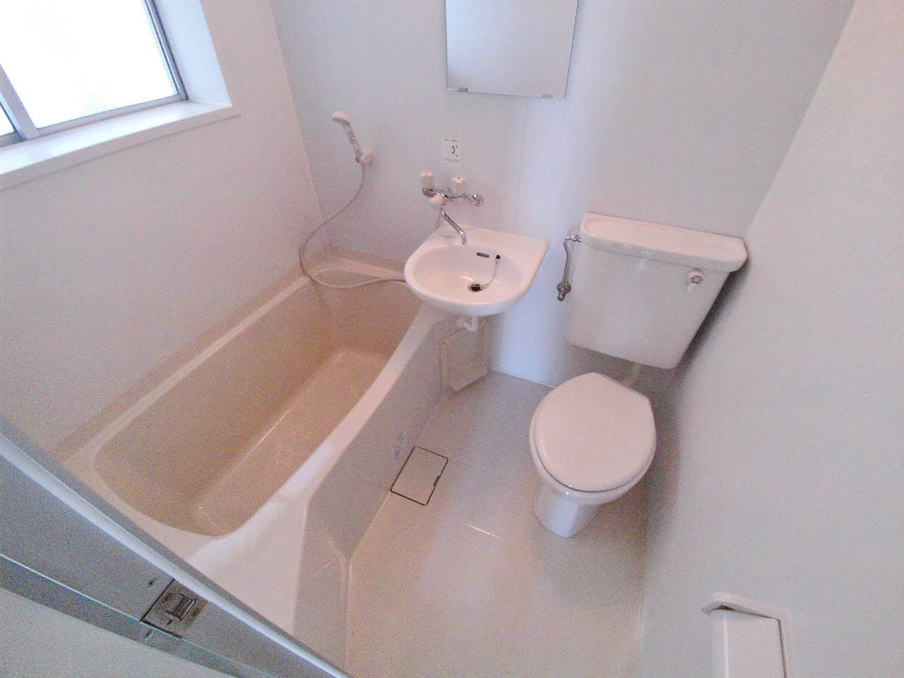 トイレ　他号室参考写真