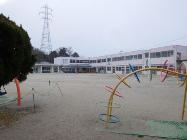幼稚園・保育園　かたびら第二幼稚園（幼稚園・保育園）まで2200m