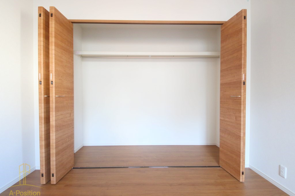 収納　TRICERA Court