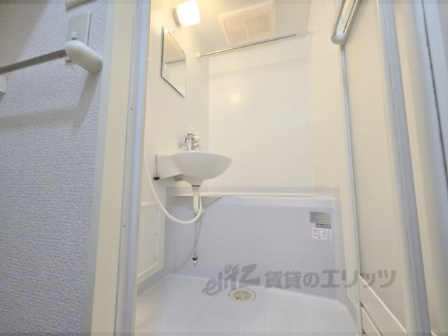 バス・シャワールーム　バス