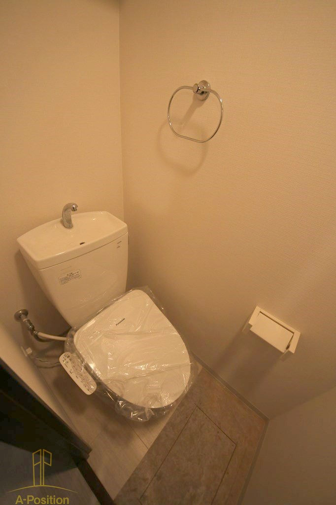 トイレ　アーバネックス西長堀