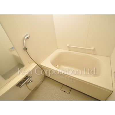 バス・シャワールーム　同タイプ5階のお部屋を撮影。仕様が異なることがあります。