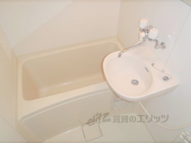 バス・シャワールーム　ユニットバス