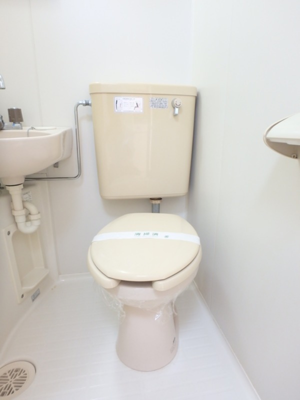 トイレ　図面と現状に相違がある場合には現状を優先