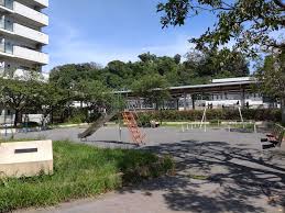 公園　保土ケ谷駅前公園（公園）まで201m