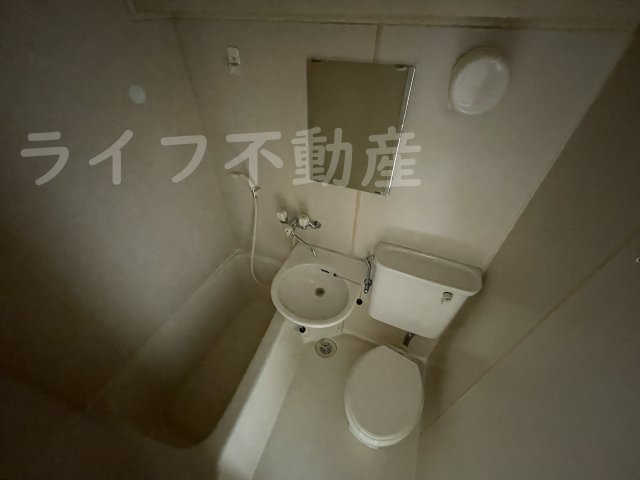 バス・シャワールーム　日々の疲れを癒すお風呂付です